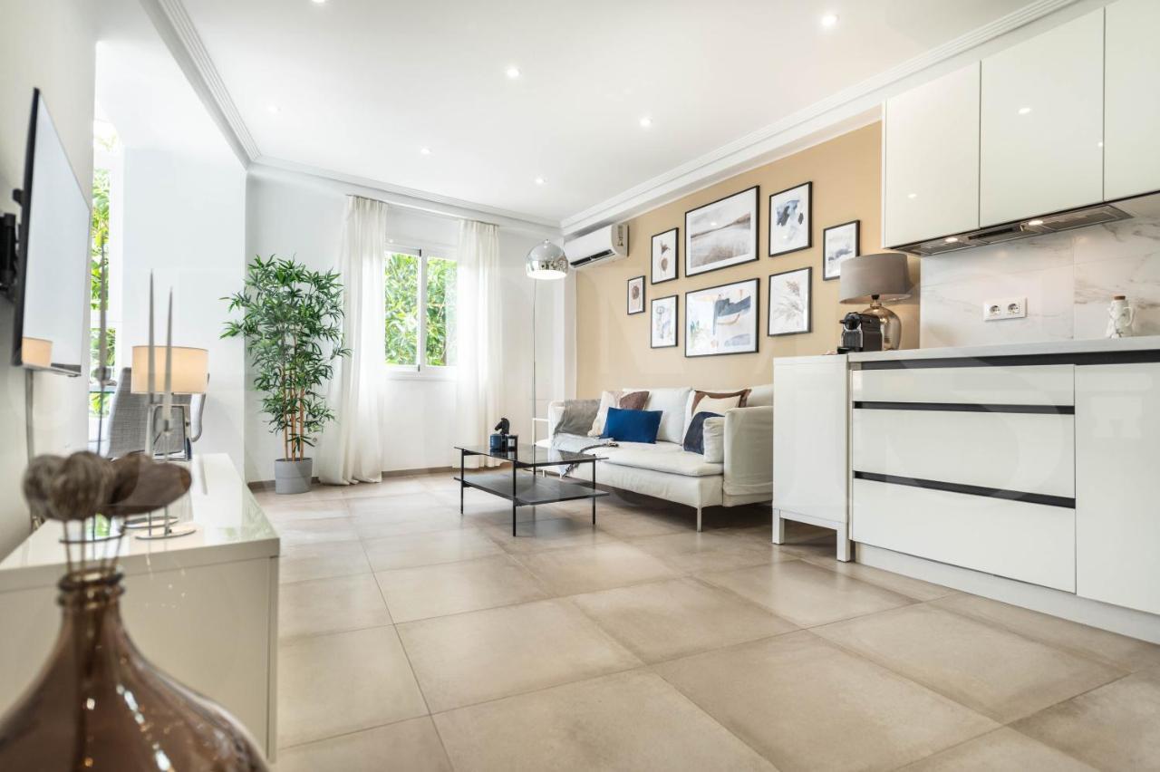 Serene & Spacious Apartment - Center By Rems Malaga Zewnętrze zdjęcie